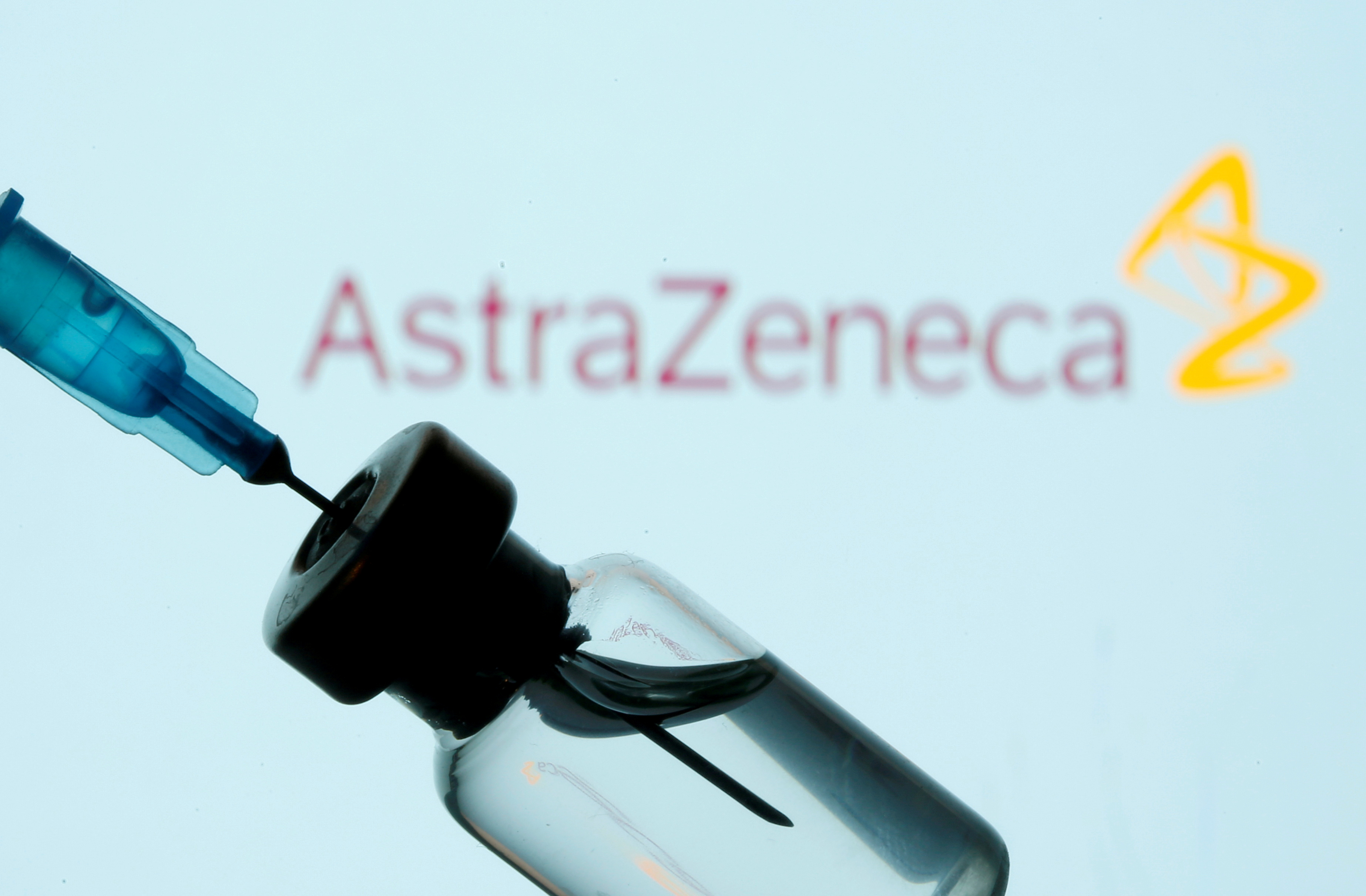 Febrero 2021 (05-02-21) Sanidad aprueba el uso de la vacuna de Astrazeneca para personas entre 18 y 55 años