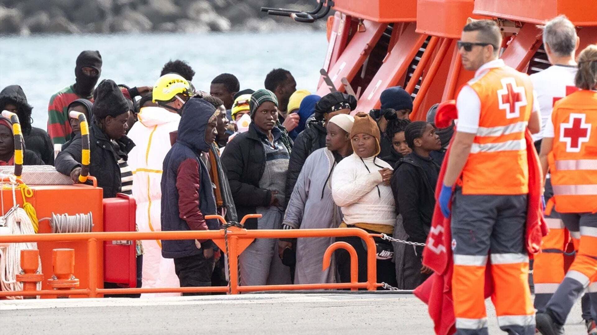 Febrero 2025 (07-02-25) El Gobierno no aclara cómo aplicará los criterios para el reparto de miles de menores migrantes