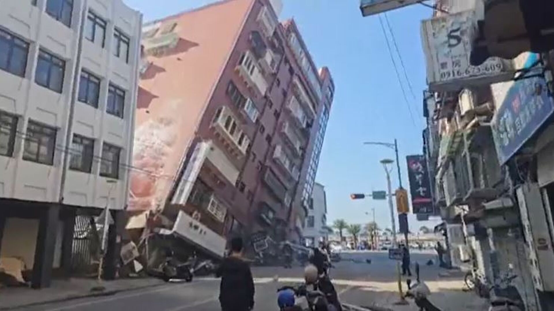 Abril 2024 (03-04-24) Terremoto Taiwán: al menos 4 muertos, varios heridos y edificios colapsados tras un sismo de 7,2 grados