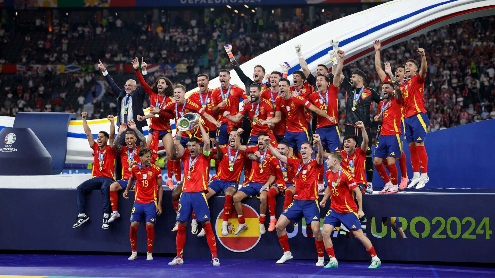 Julio 2024 (15-07-24) España se hace eterna en Berlín ante Inglaterra con la cuarta Eurocopa de su historia (2-1)