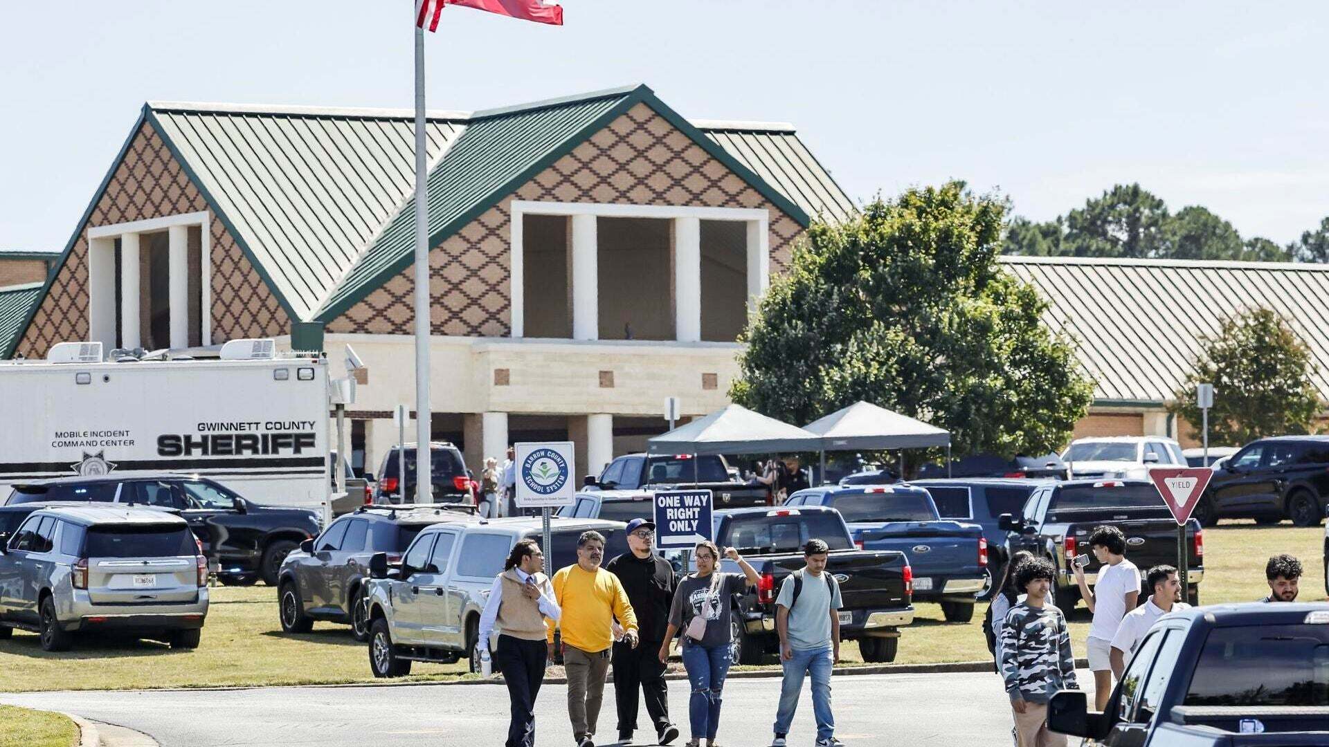 Septiembre 2024 (05-09-24) Al menos 4 muertos y varios heridos en un tiroteo en un instituto del condado de Barrow, en Georgia (EEUU)