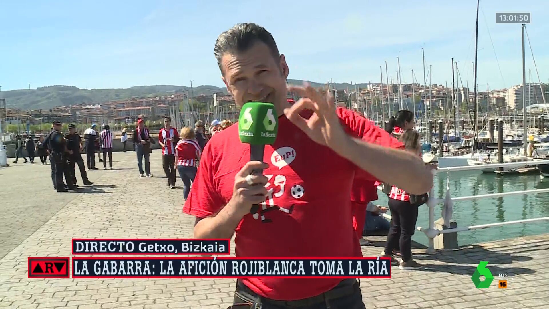 Abril 2024 (11-04-24) La euforia de Iñaki López con la Gabarra para celebrar triunfo del Athletic de Bilbao: 