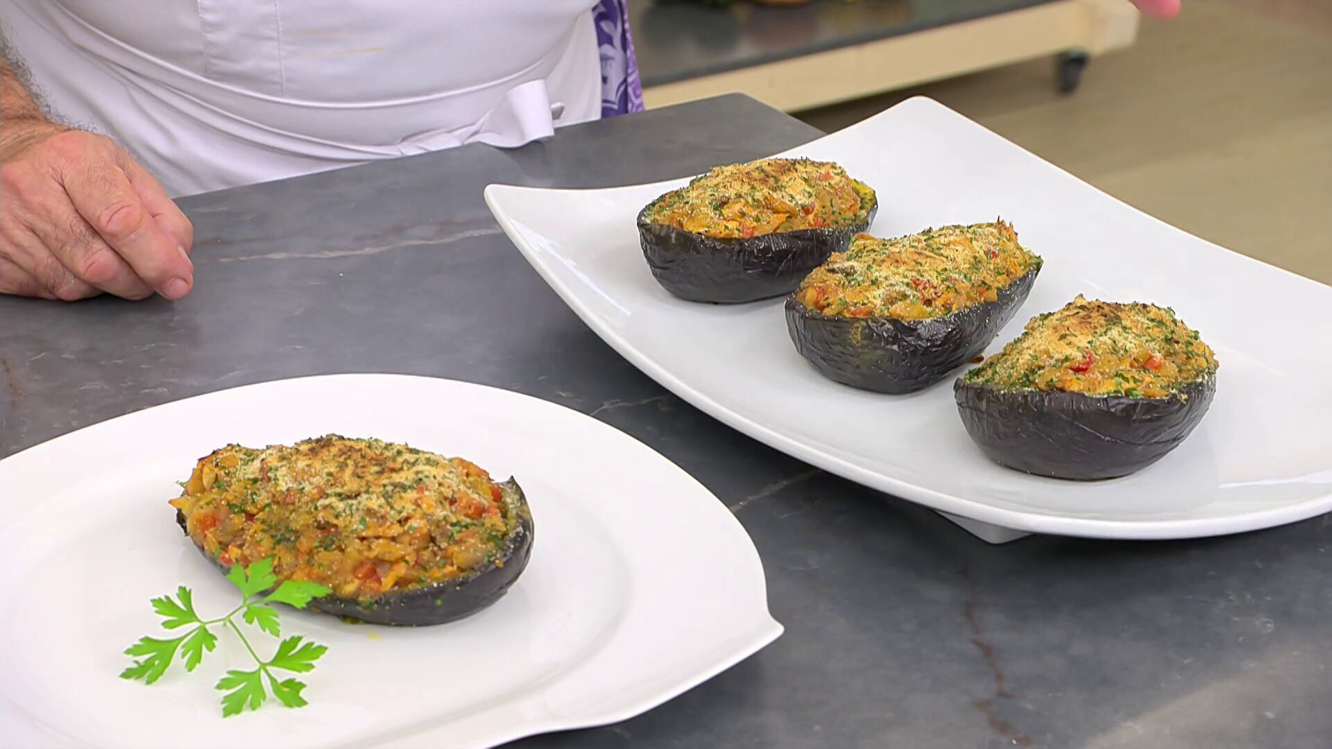 Temporada 1 Ensalada de arroz y judías verdes y berenjenas rellenas de atún