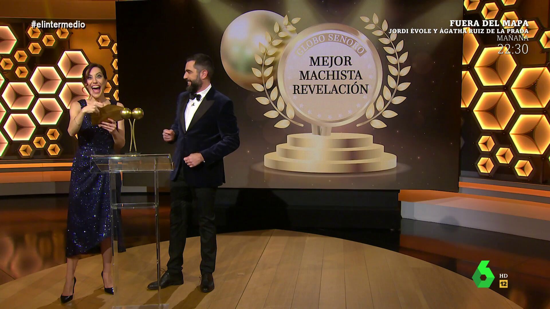 Temporada 1 (05-07-22) Cristina Gallego y Dani Mateo 'premian' a los políticos más machistas en los 'Globos Señoros': 