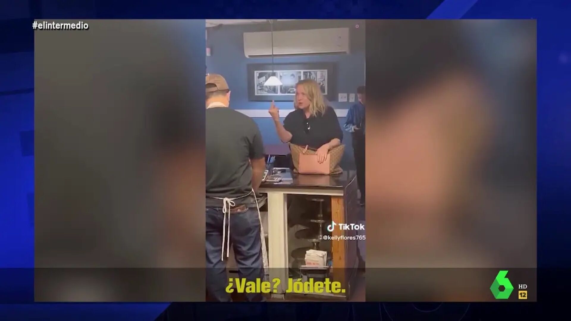 Temporada 1 (27-07-23) El vídeo viral de una americana que insulta al dueño de una pizzería por tener la tele en español: 