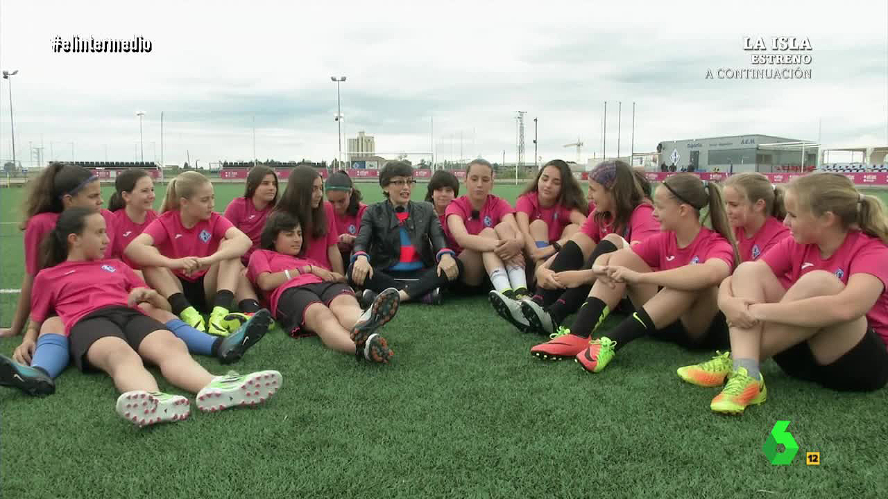 Temporada 11 (17-05-17) Las jugadoras del AEM de Lleida que ganaron una liga de hombres: 