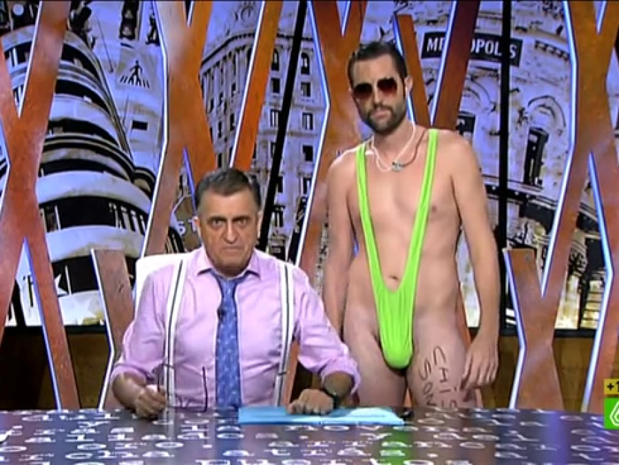 Temporada 8 10/10/13 Dani Mateo irrumpe a lo Femen con “Chistes son sagrados”