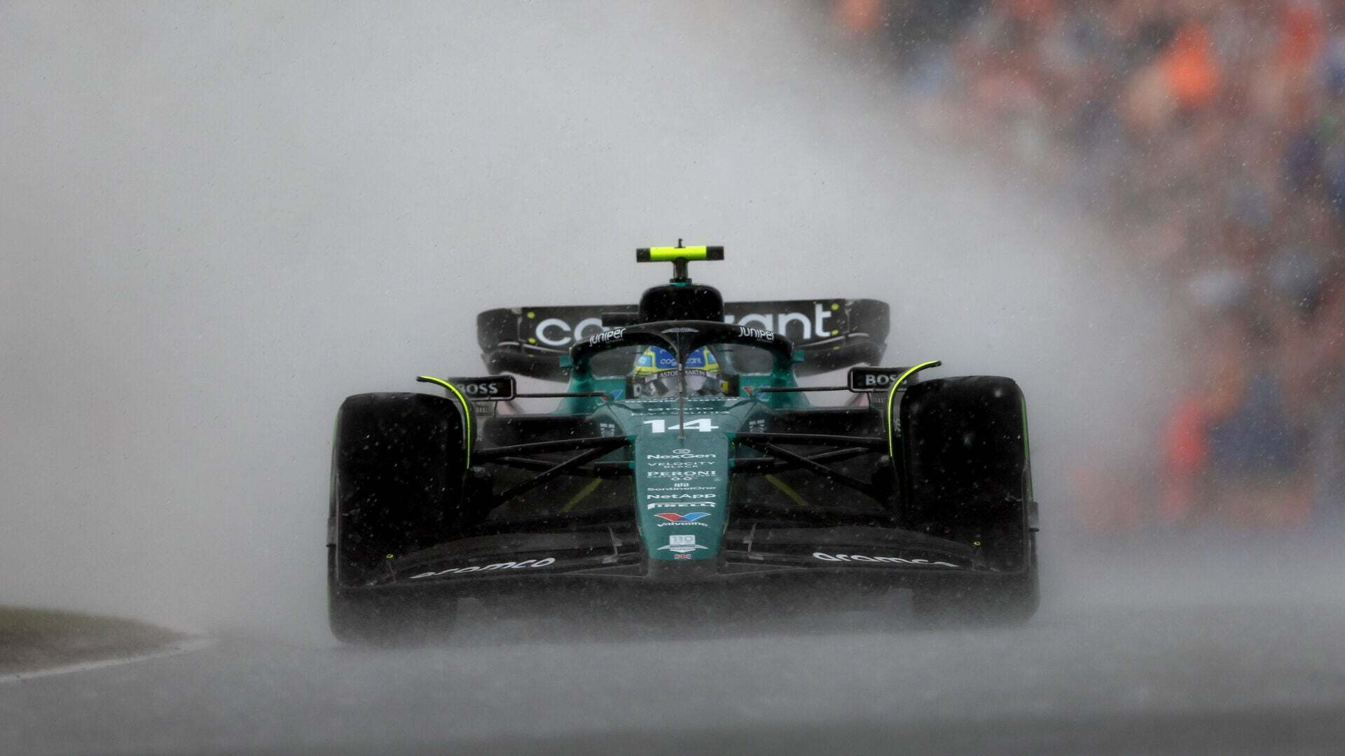 Abril 2024 (19-04-24) Fernando Alonso vuelve a hacer magia bajo la lluvia: su 'masterclass' en China para ser tercero