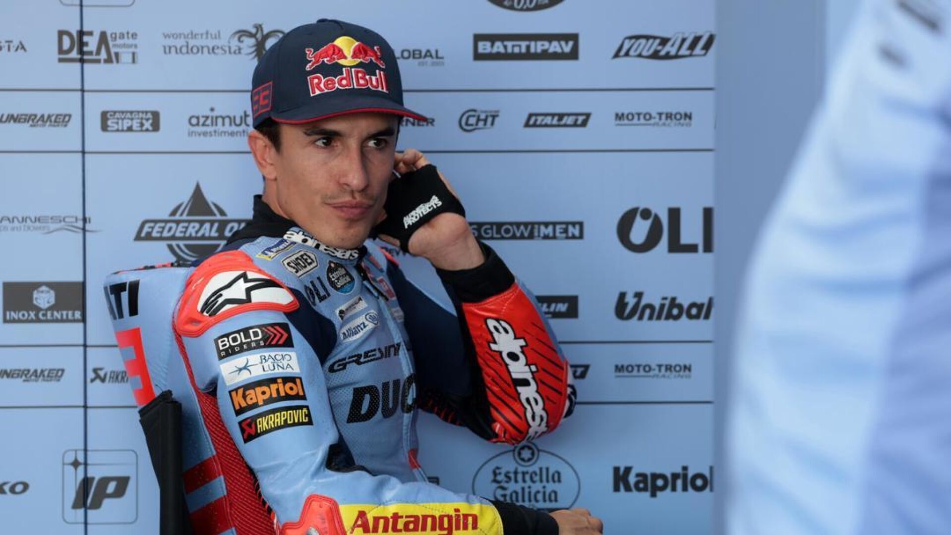 Septiembre 2024 (29-09-24) La explicación de Marc Márquez a que su moto acabara en llamas: 