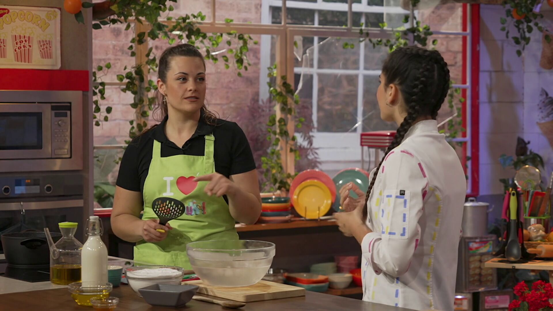 Temporada 4 T4 - Capítulo 5: Pan de queijo per postres - Gessamí Caramés