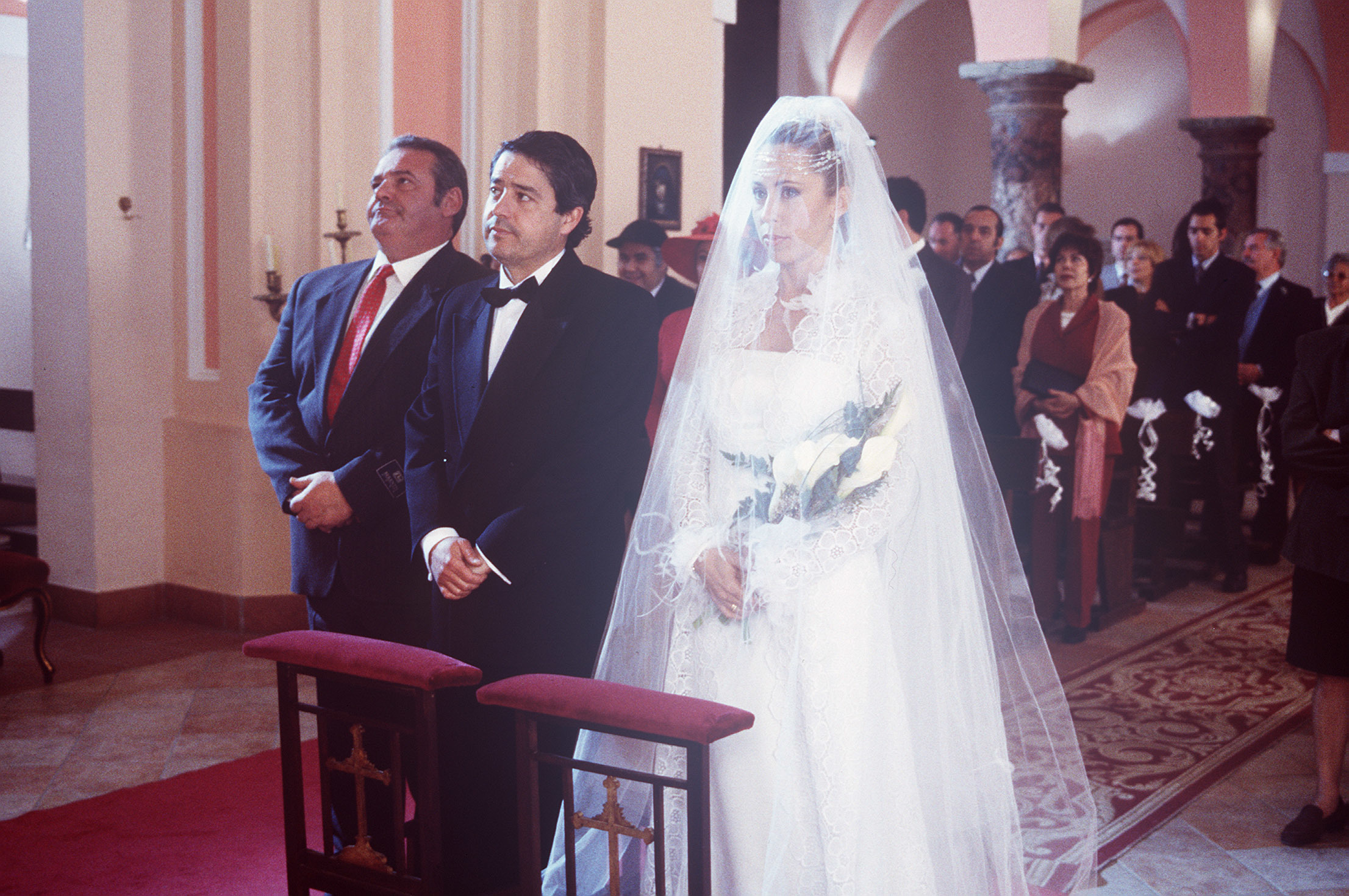 Temporada 3 Capítulo 30: Manos a la boda