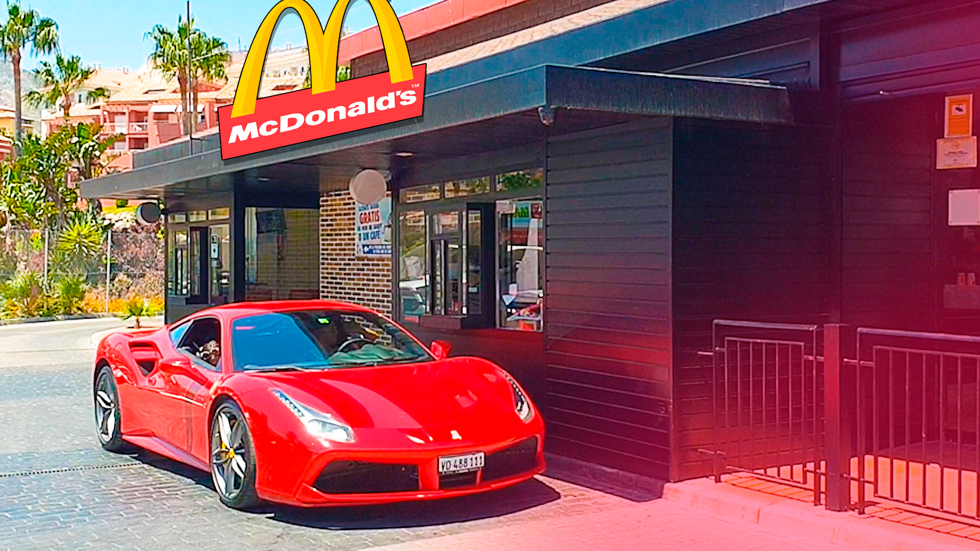 T5 Squad Cómo reaccionan en McDonalds al ver un niño en un Ferrari [Logan G]