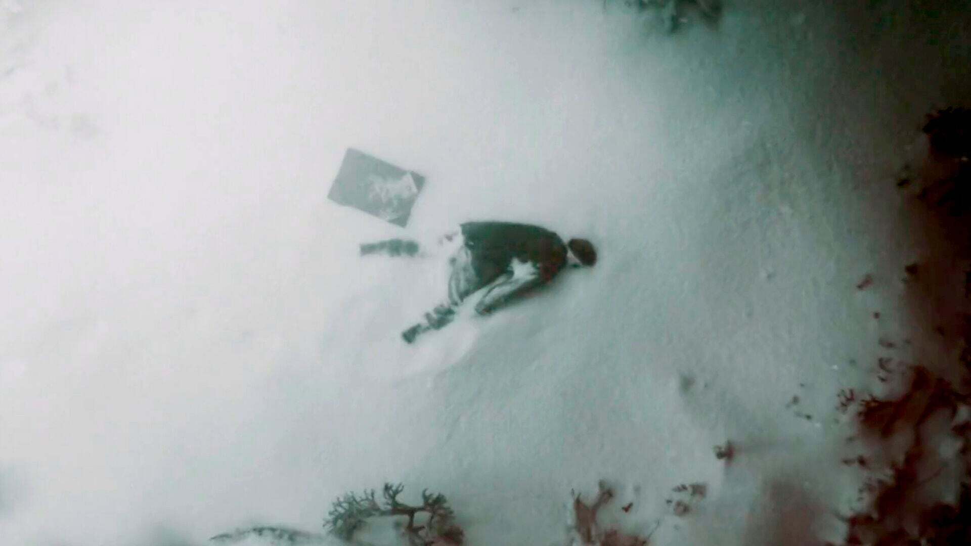 Temporada 1 Capítulo 1: Un cadáver en Tor