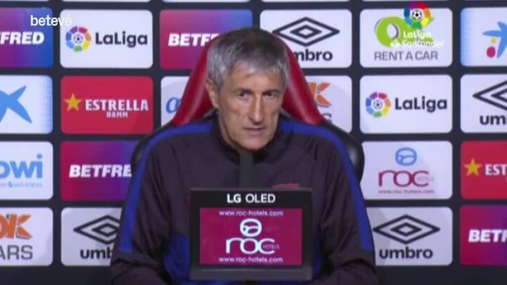 17 de Juny de 2020 Setién ha fet servir tots els jugadors de la línea defensiva en dos partits
