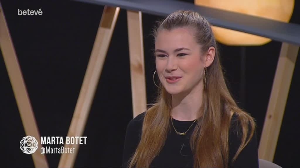 30 de Gener de 2019 Gemma Pasqual:”Hem d’assumir que els joves llegeixen en el mòbil”