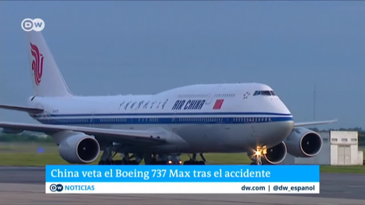 Acciones de Boeing se desploman en la bolsa