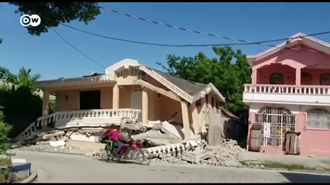 Haití busca sobrevivientes a contrarreloj con la amenaza de Grace