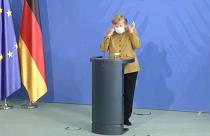 Merkel durante una rueda prensa