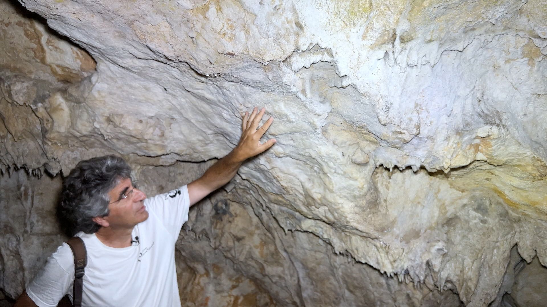 En las cuevas kársticas de Sicilia, la sequía reescribe la historia de la isla