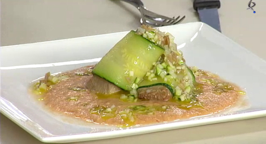 Lomo de atún con salsa de gazpacho extremeño (01/07/13)