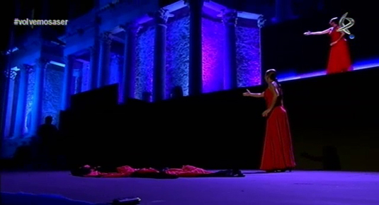 Actuación de Sara Baras en el acto institucional de entrega de Medallas de Extremadura 2013 (07/09/13)