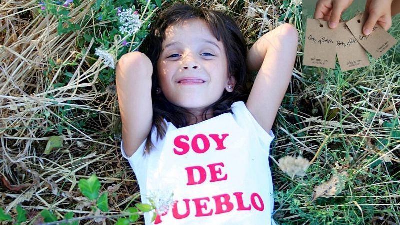 Moda infantil hecha en Extremadura (06/11/20)