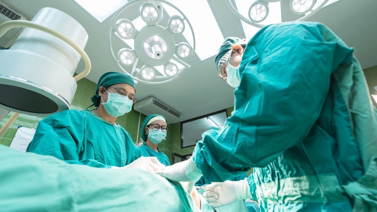 Cirugía coronaria pionera en Europa desde el Complejo Hospitalario de Badajoz