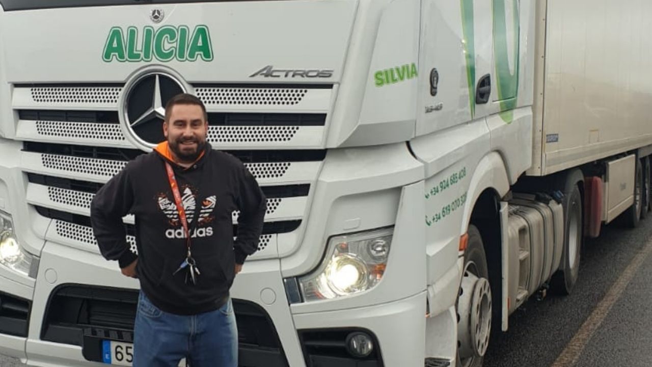 Jesús, camionero extremeño atrapados en Inglaterra, resignado a pasar la Navidad fuera de casa