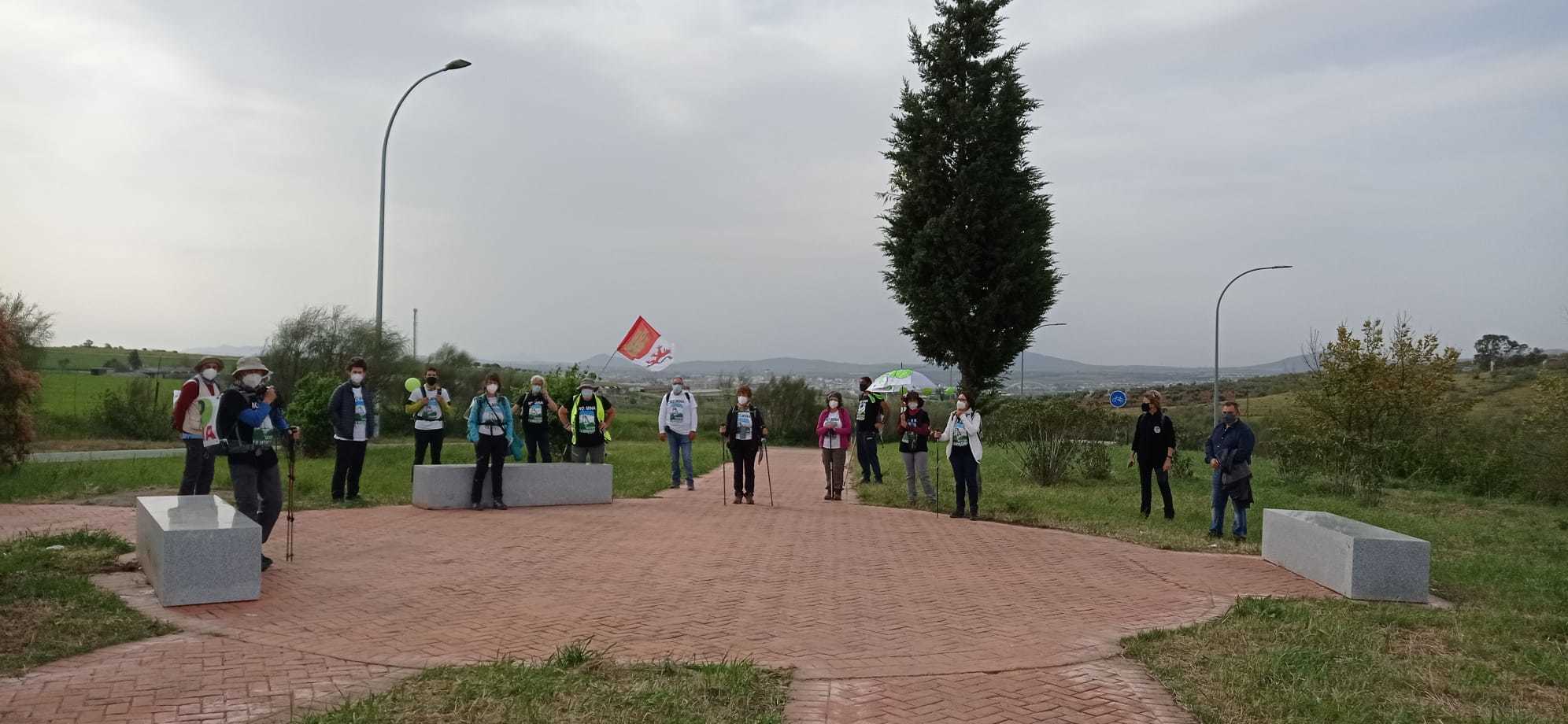 La Plataforma Salvemos la montaña llega a Mérida para pedir entrevista con Fernández Vara