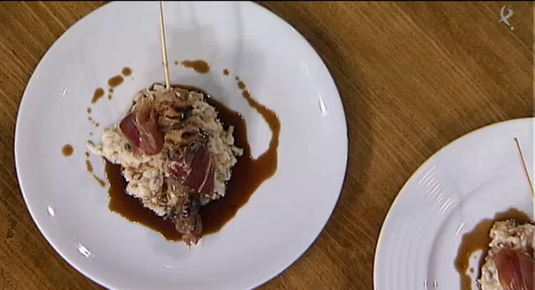 brocheta de conejo con risotto de jamón y salsa de balsámico (08/06/15)