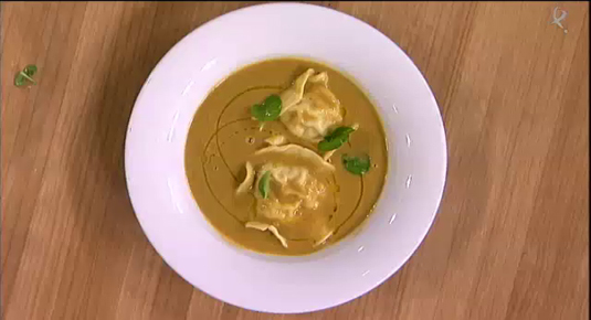 crema de cangrejo con ravioli de trucha (02/02/15)