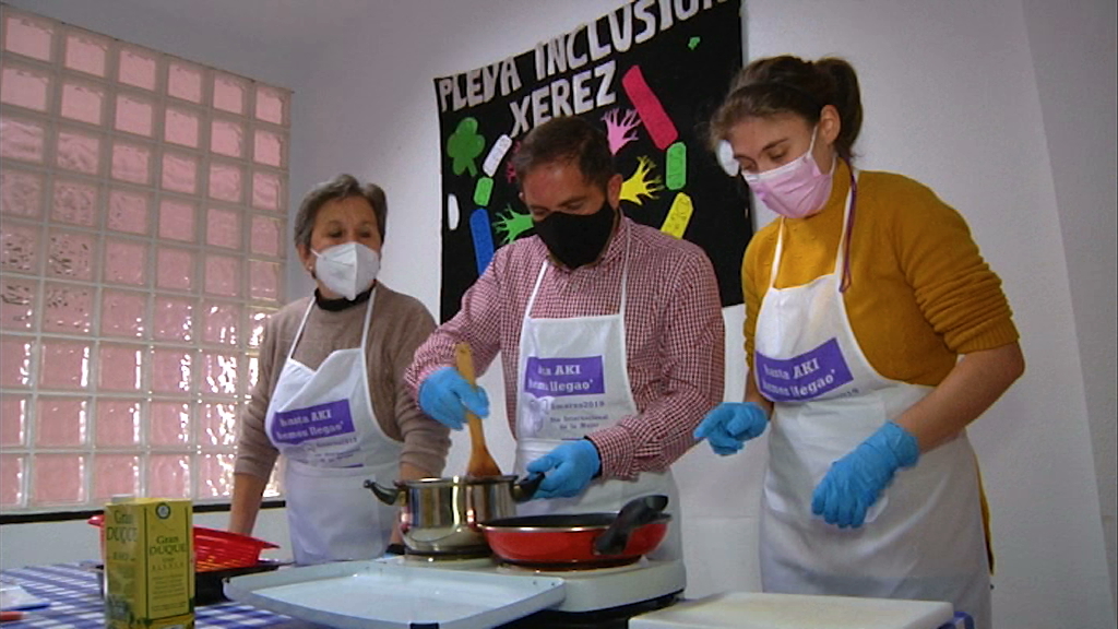 Los usuarios de Plena Inclusión Jerez de los Caballeros nos enseñan sus dotes culinarias