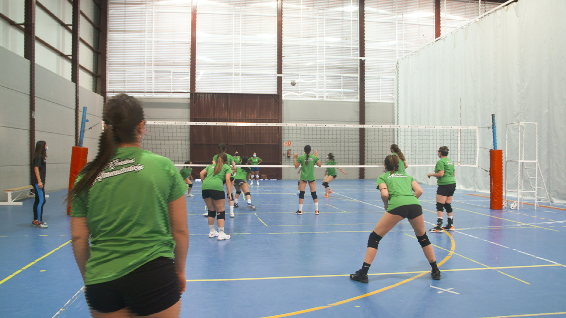 Entrenamos con las chicas del CV Almendralejo