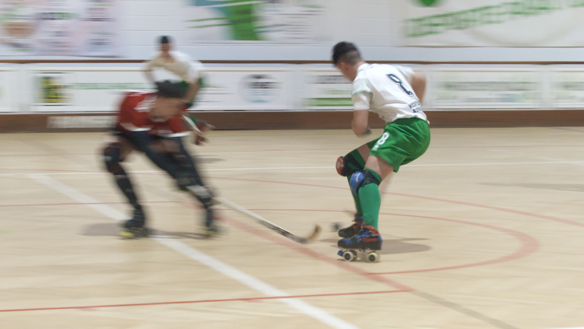 Velocidad, emoción, resistencia... en un partido hockey.