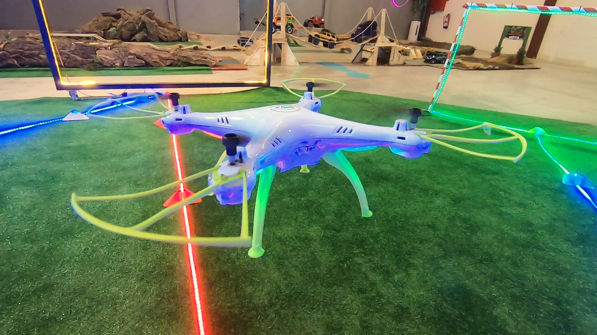 ¿Te gustaría aprender a volar un dron?