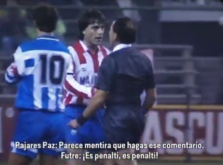 El pacense Pajares Paz fue pionero al arbitrar un Atlético-Deportivo con un micrófono oculto