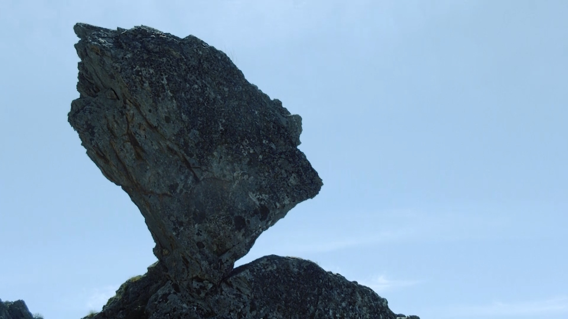 La Cabeza del Moro, el inexplicable fenómeno de la naturaleza en la Sierra de las Villuercas