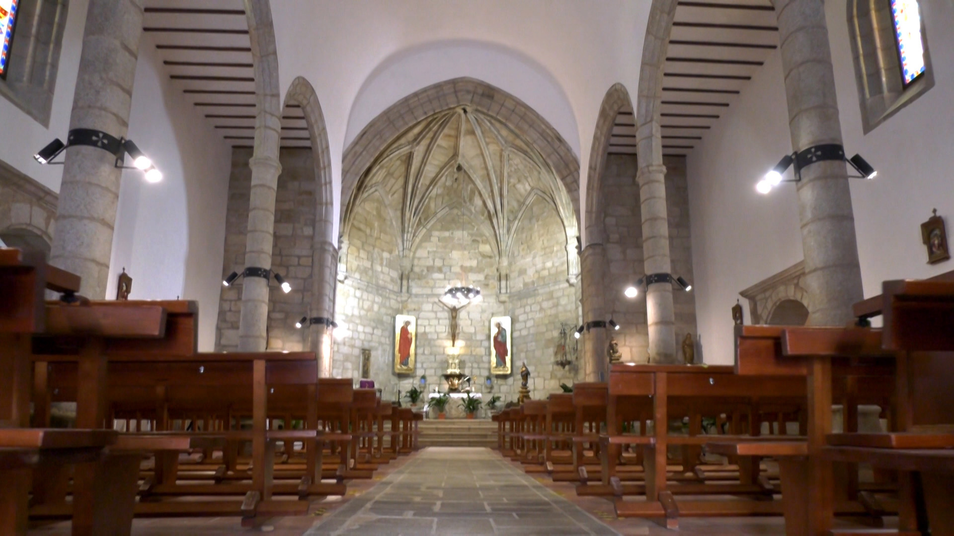La iglesia parroquial de Santiago, parada obligatoria en Losar de la Vera