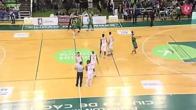Baloncesto: Cáceres Patrimonio - Araberri Basket (26/03/17)