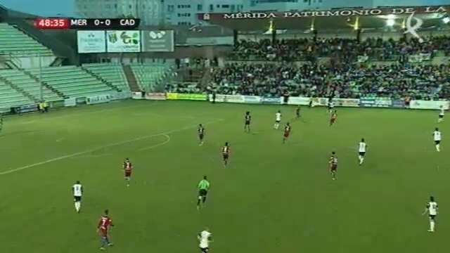 Fútbol: Mérida - Cadiz (06/12/15)