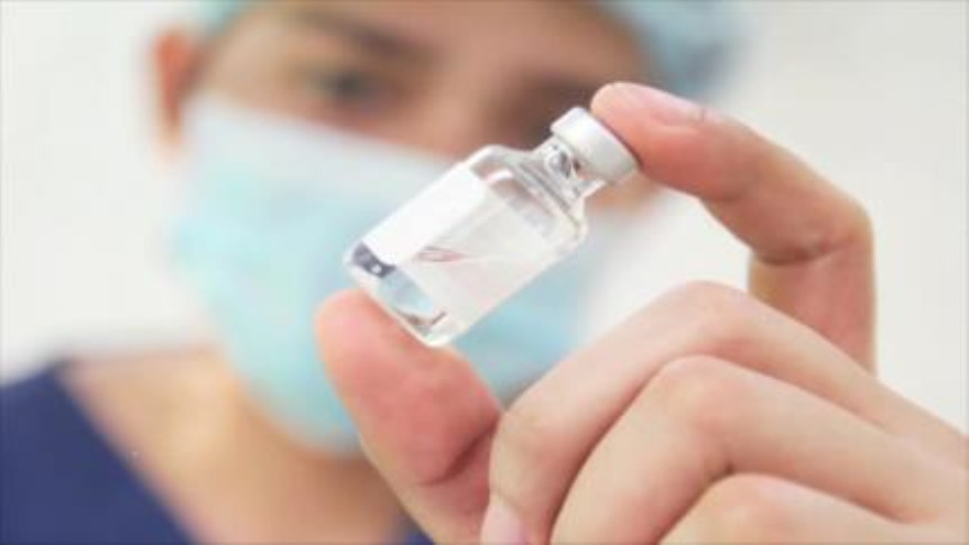 Cuba lanza primera vacuna para combatir cáncer pulmonar