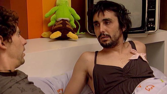 Temporada 8 Capítulo 134 - Cabra los ojos