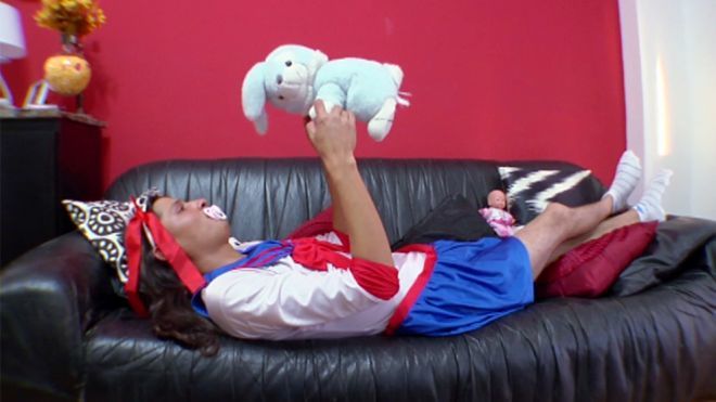 Temporada 8 Programa 75 - Baby adults