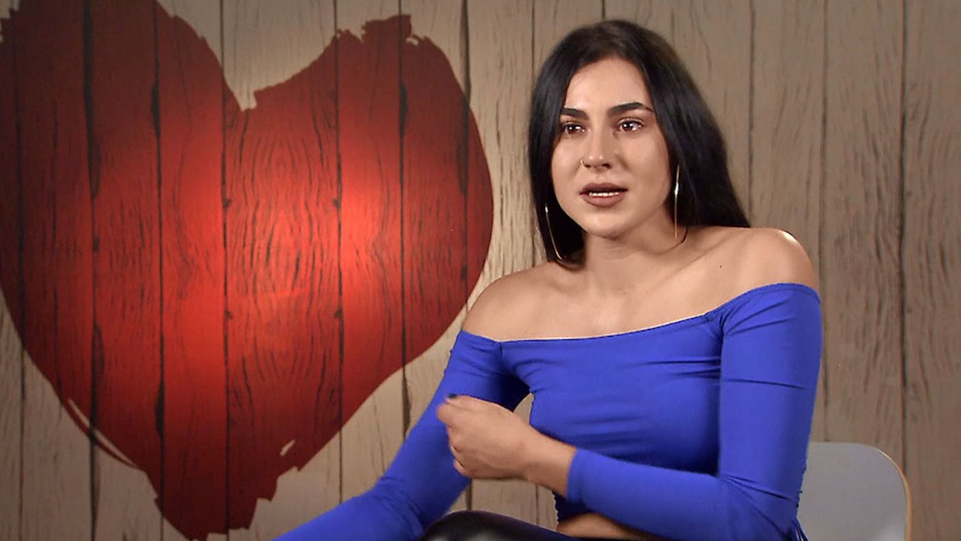 Top Vídeos María rompe a llorar antes de la cita - Top Vídeos 29/03/2021