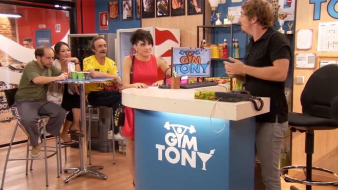 Temp. 1 - 2 Capítulo 69 - La ducha de secundina y otros sketches