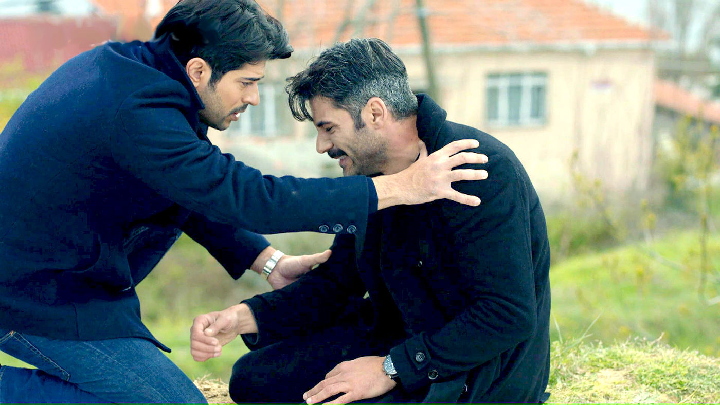 Kara Sevda Temporada 2 Capítulo 164 Duelo de hermanos Mitele Televisión a la carta