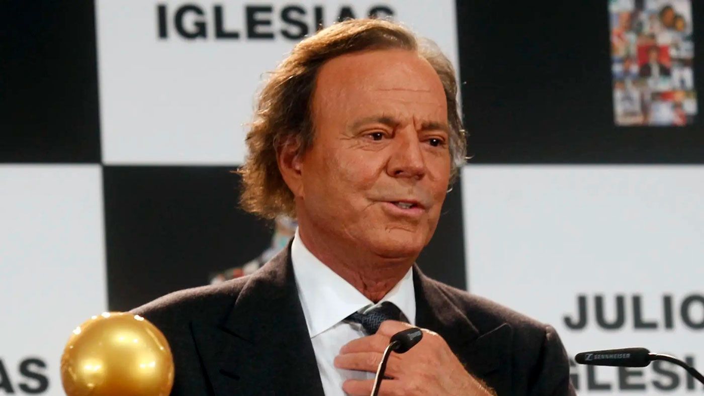 Club Julio Iglesias se retira de los escenarios: 