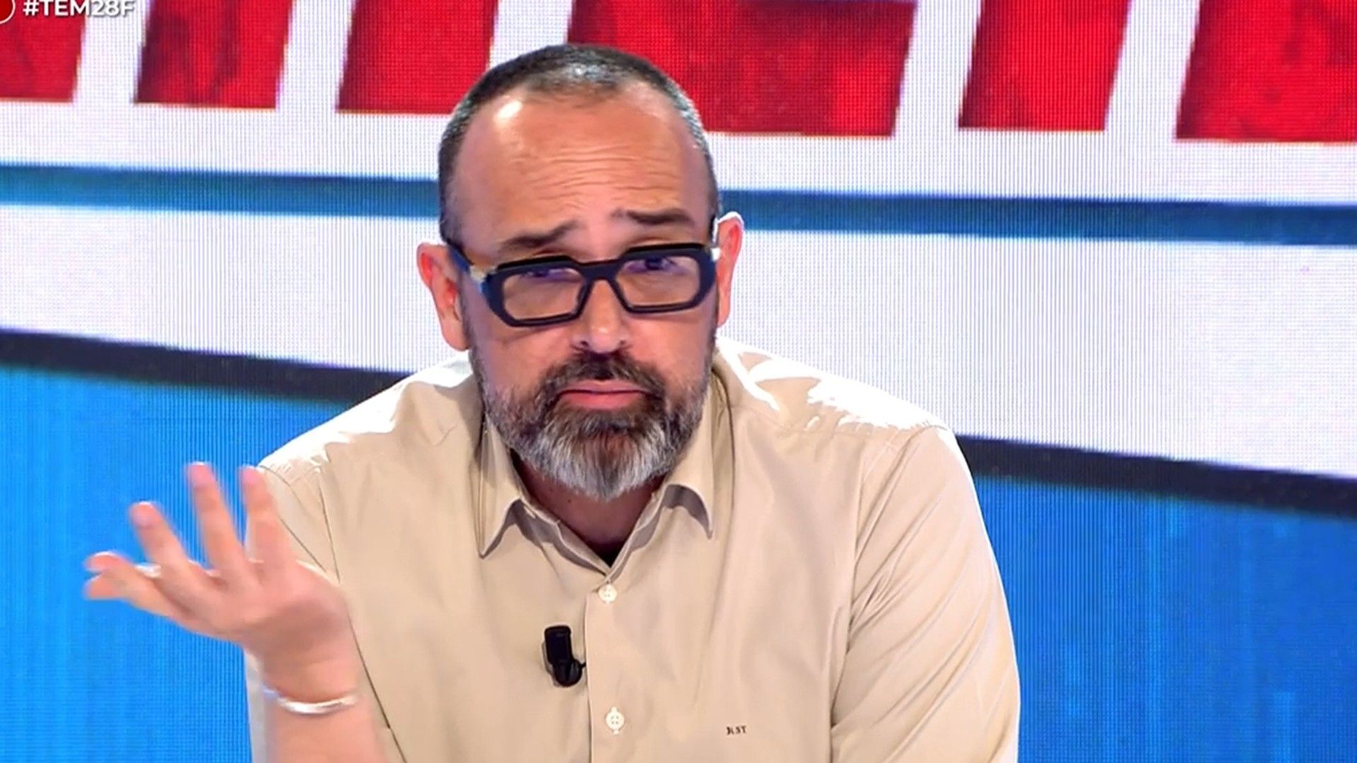 Top Vídeos 'TEM' pilla a Ketty Garat cambiando el texto de una publicación tras una discusión con Óscar Puente: ''Nos va a odiar'' - Top Vídeos 28/02/2025