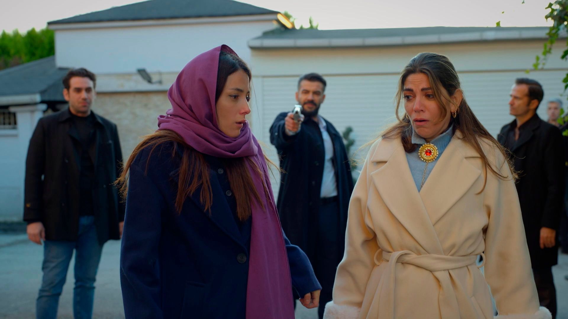 Temporada 1 Capítulo 41 - Por fin nos conocemos