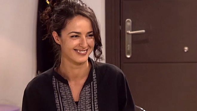 Temporada 2 Capítulo 472 - Recuperar a Bea
